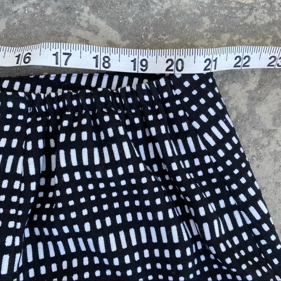 SOLD 2/$16 Jones Studio Black and White Striped Skirt - Picture 6 of 10